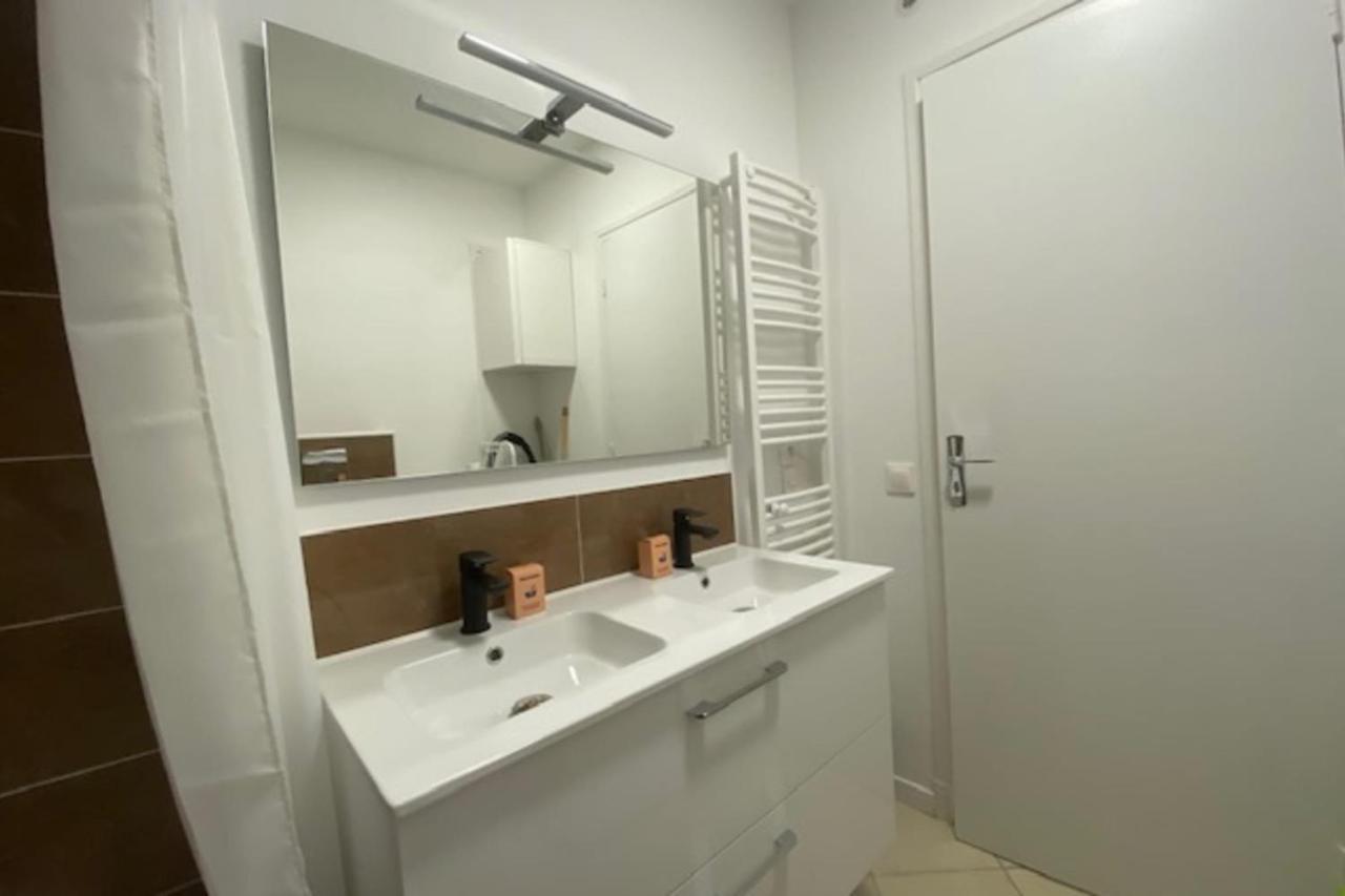 Beautiful Flat For 4 Very Closed To The Beach Cabourg Buitenkant foto